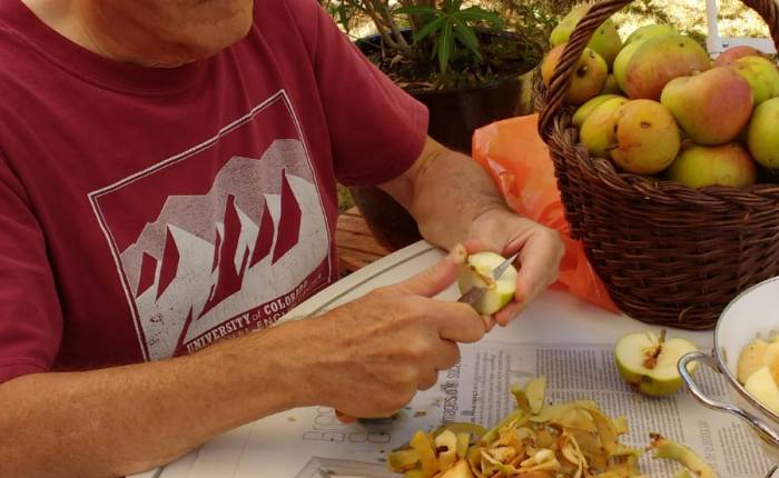 La cuisine c’est comme la chimie! Cooking is like&nbsp;chemistry!